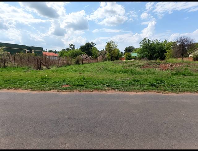 4,047M² VACANT LAND FOR SALE IN RIVERSDALE